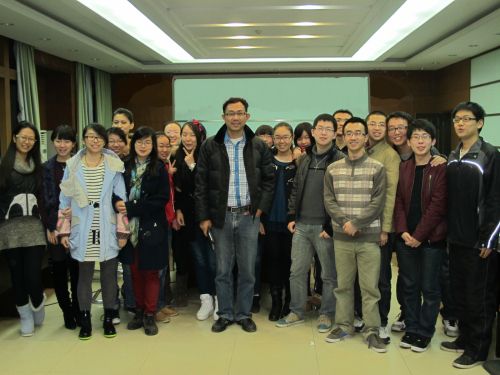 外教Lau Chee Kwong为英国365官网ACCA2011级学生授课