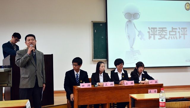 求索中南  会辩首义——2014年英国上市公司官网365“求索杯”新生辩论赛决赛精彩上演
