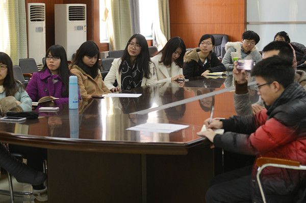 英国上市公司官网365成功举办留学和求职规划交流会