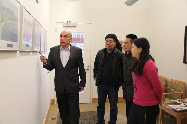 英国365官网代表团出访美国伊利诺伊大学