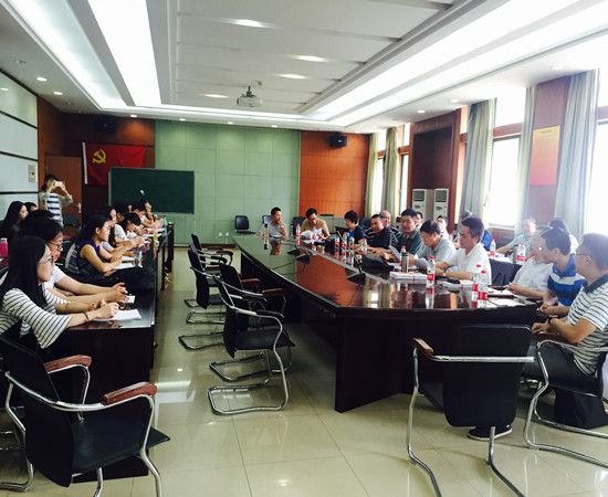 英国上市公司官网3652016级博士新生导师见面会顺利进行